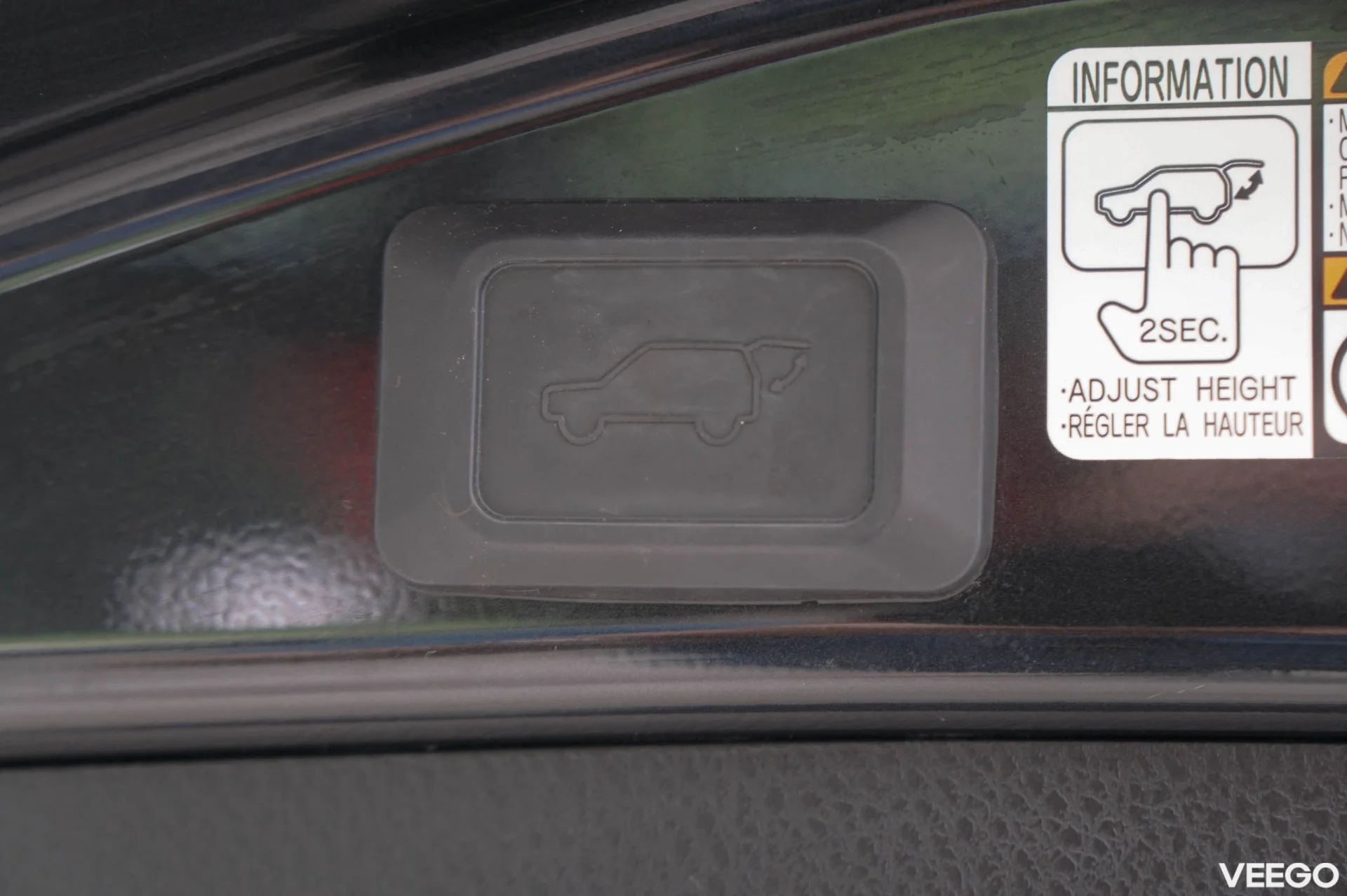 Toyota RAV4 Luxury 2 112kW