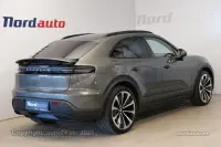 Porsche Macan 4 300kW thumbnail