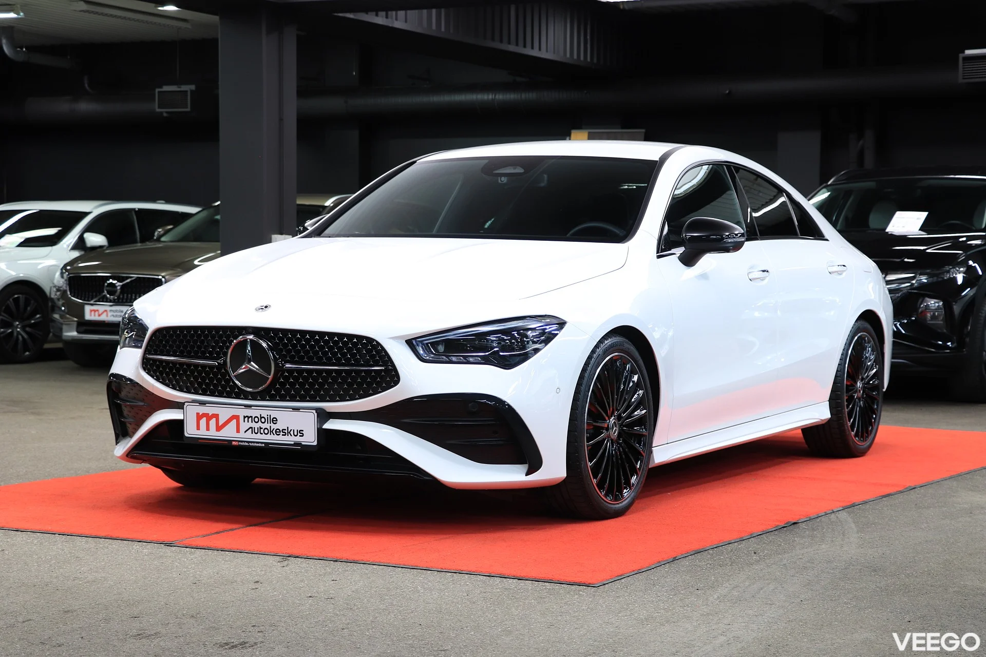 Mercedes-Benz CLA200 1.3 120kW