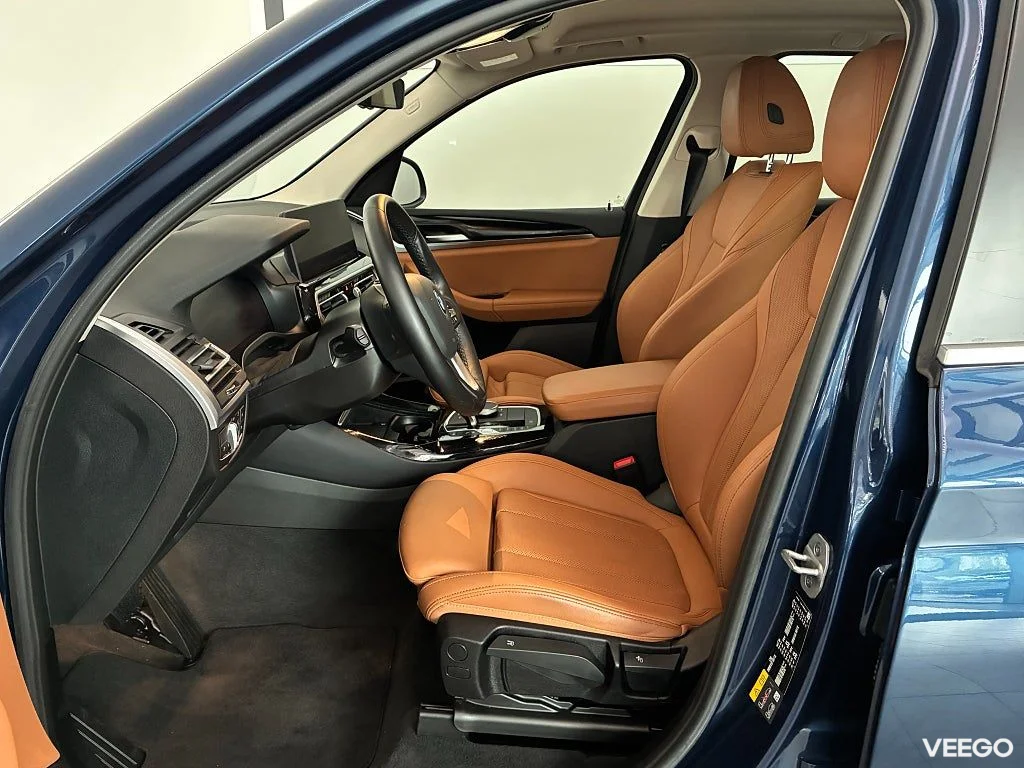 BMW X3 xDrive30e Nav Drag HiFi Backkamera 18" Park Assist 0kW