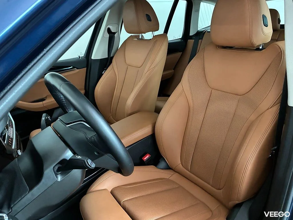 BMW X3 xDrive30e Nav Drag HiFi Backkamera 18" Park Assist 0kW