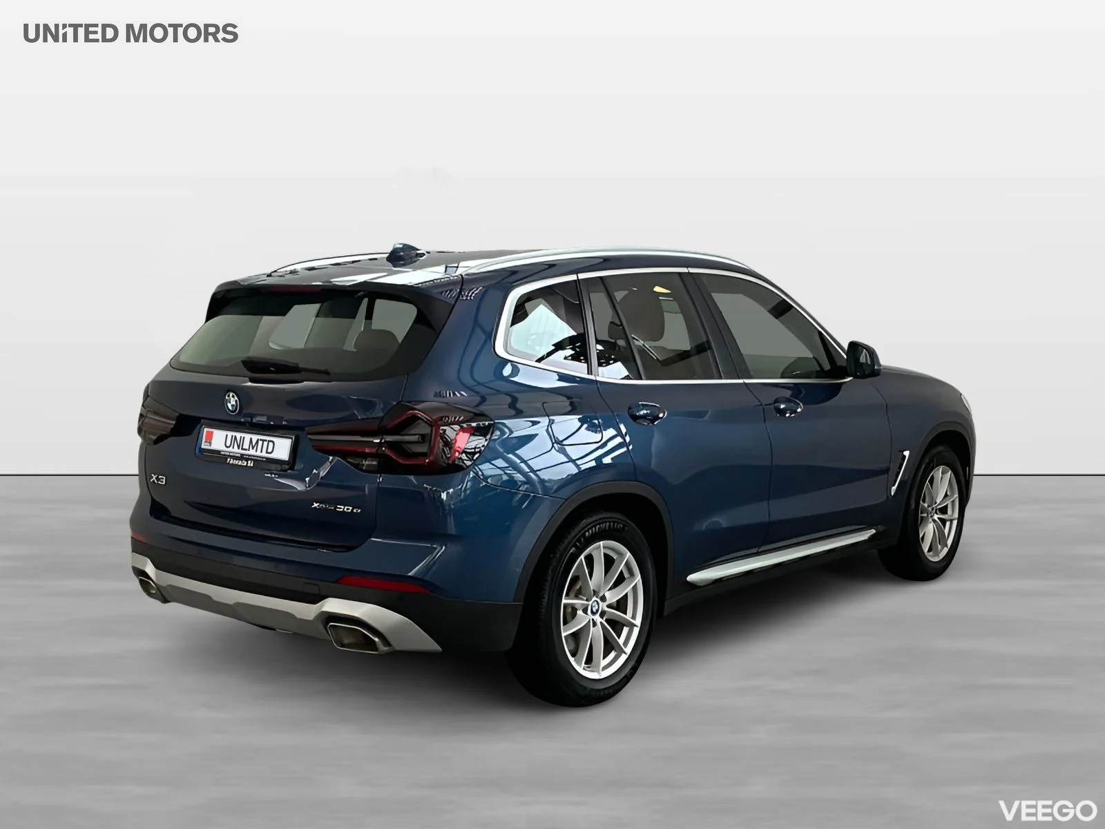 BMW X3 xDrive30e Nav Drag HiFi Backkamera 18" Park Assist 0kW