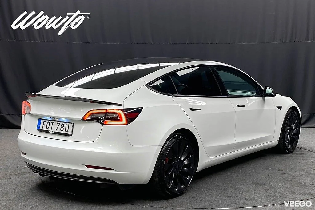 Tesla Model 3 Performance 513HK 377kW