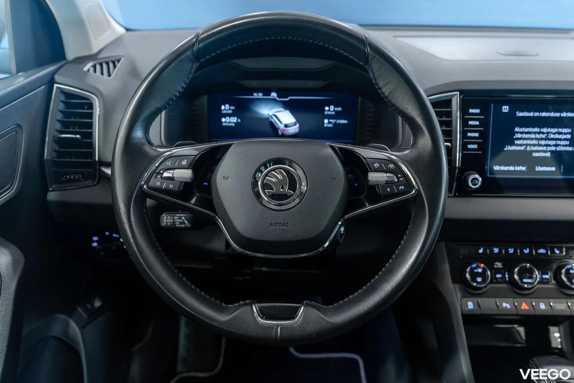 Skoda Karoq Drive 125 years edition 1.6 85kW