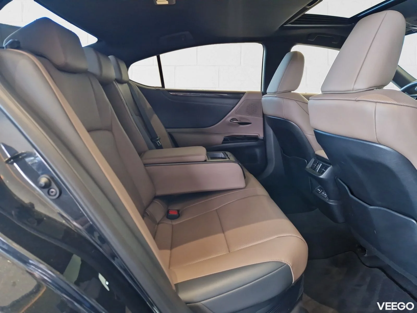 Lexus ES 300h Limited Edition 2.5 131kW