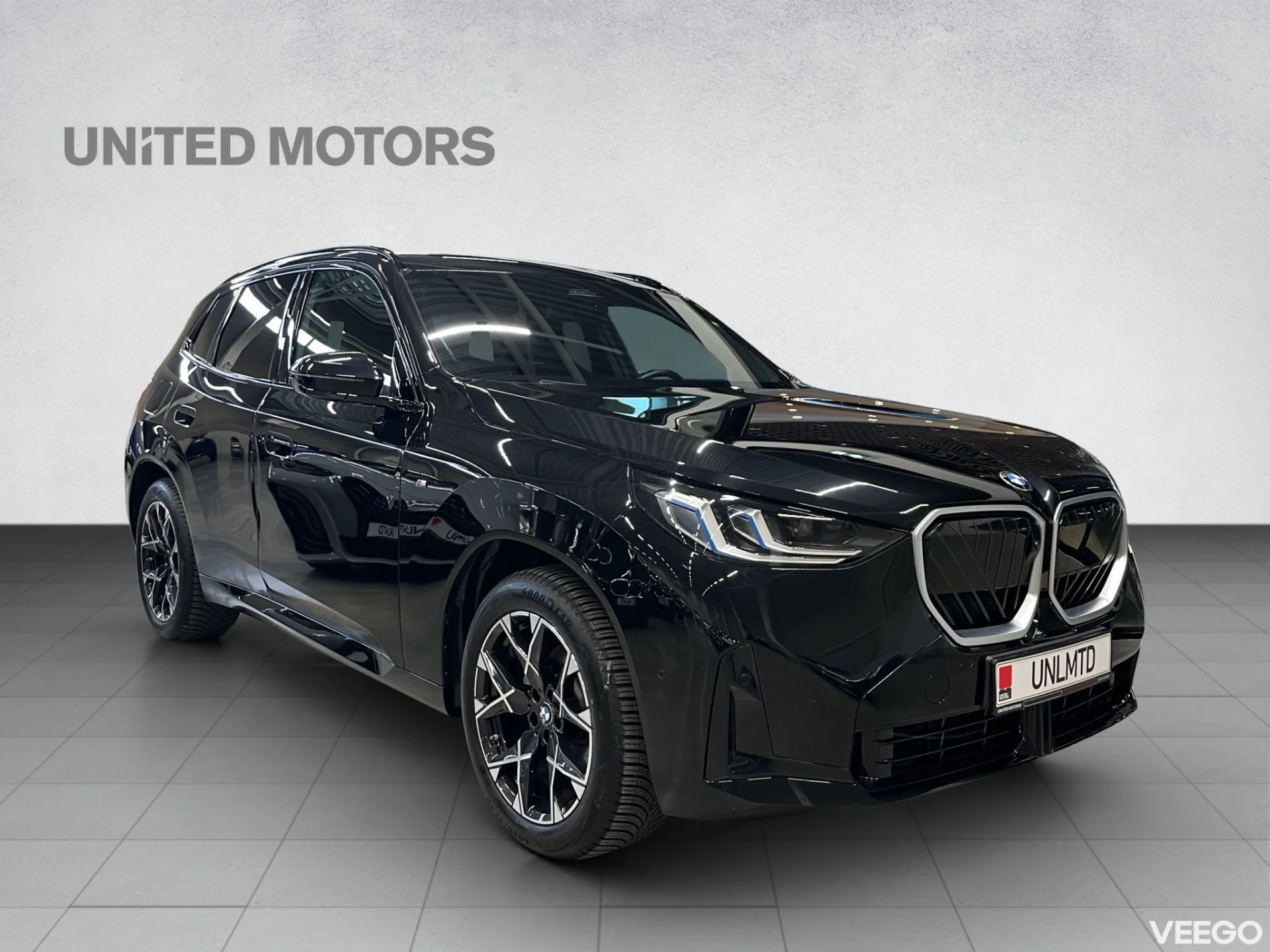 BMW X3 M-Sportpakett 2 140kW