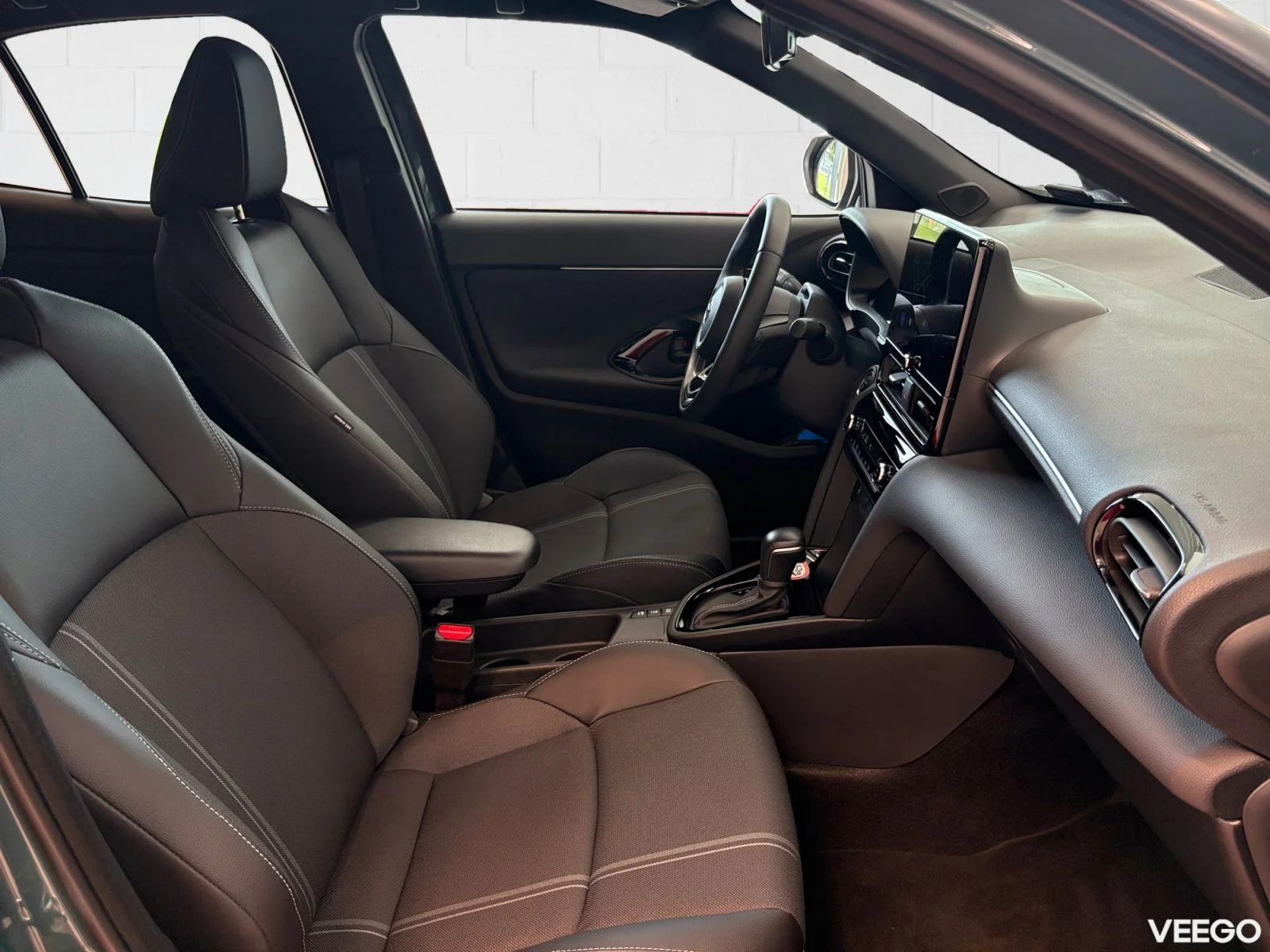 Toyota Yaris Cross Elegant Hybrid 1.5 68kW
