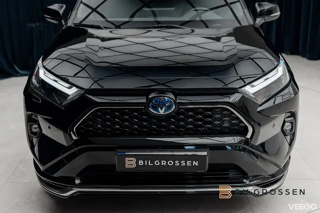 Toyota RAV4 Plug-in Hybrid E-CVT X EDITION Kamera MOMS 225kW