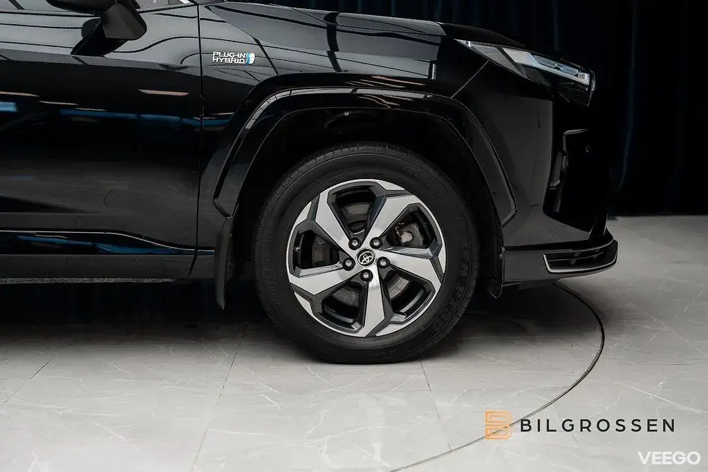 Toyota RAV4 Plug-in Hybrid E-CVT X EDITION Kamera MOMS 225kW