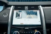 Land Rover Discovery D250 MHEV R-Dynamic 249hk Panorama 360 183kW thumbnail
