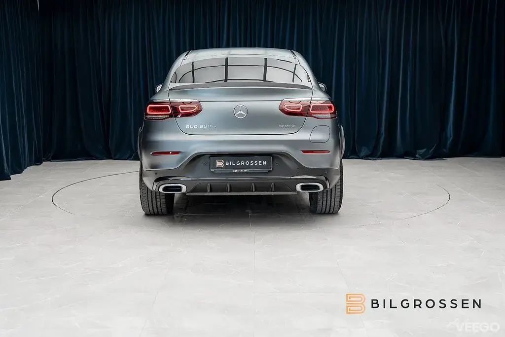 Mercedes-Benz GLC200 300 e Coupé 4MATIC AMG Line Taklucka Night 235kW