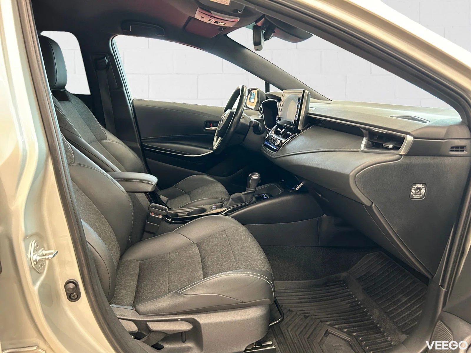 Toyota Corolla Active Plus Hübriid 1.8 72kW