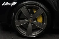 Porsche Cayenne Coupé Turbo S E-Hybrid 680HK /Se Spec 500kW thumbnail