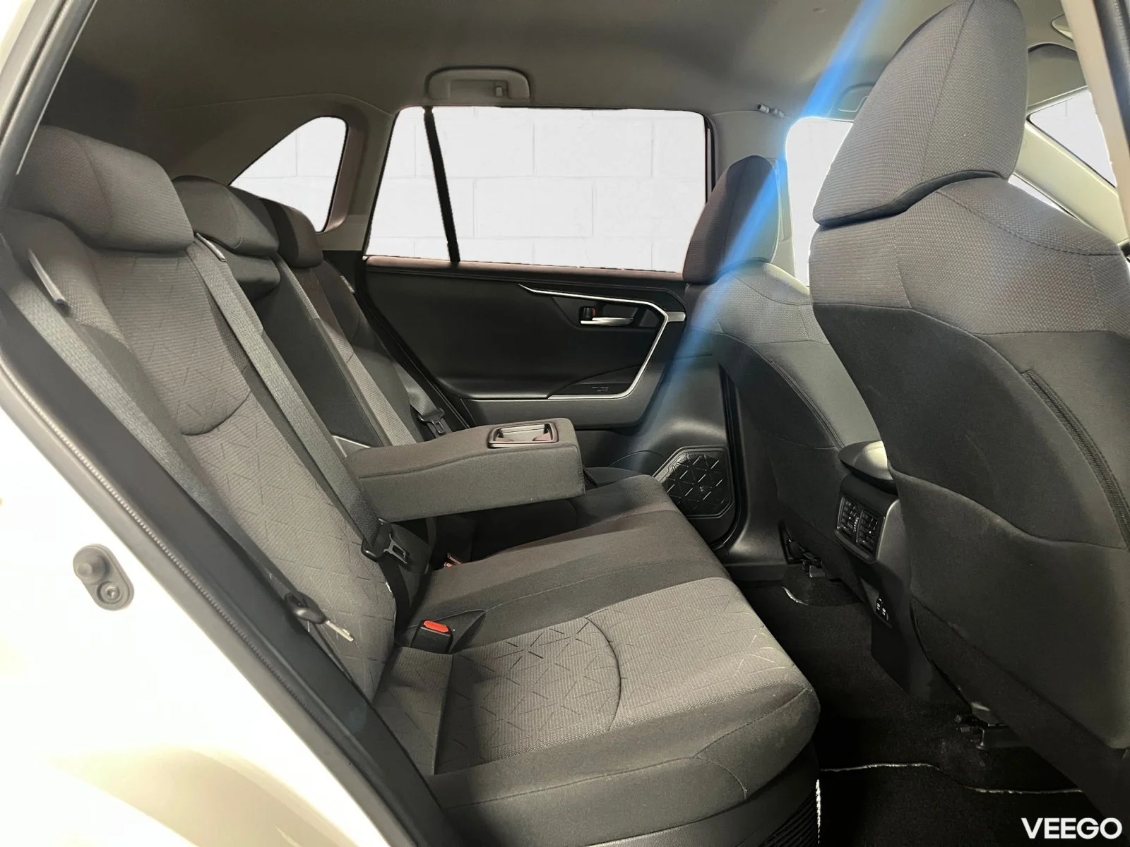 Toyota RAV4 Luxury 2.5 131kW