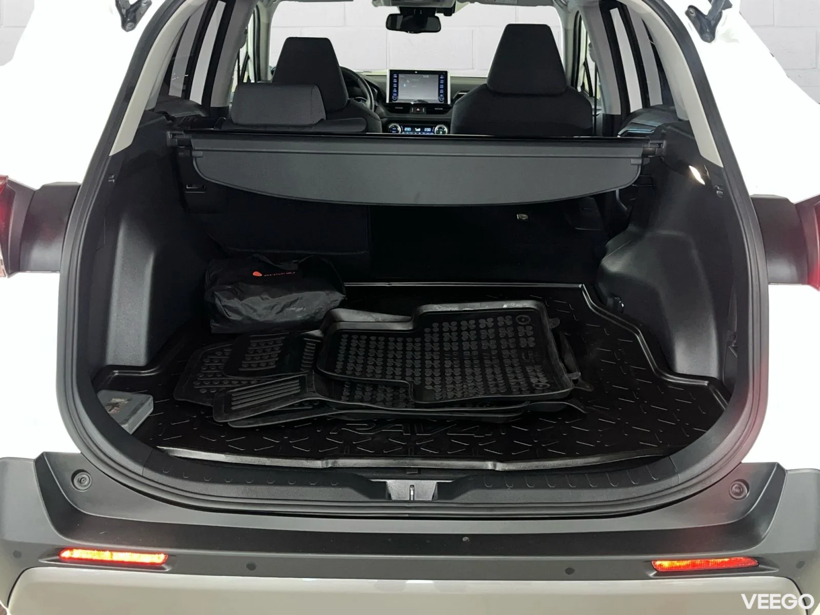 Toyota RAV4 Luxury 2.5 131kW