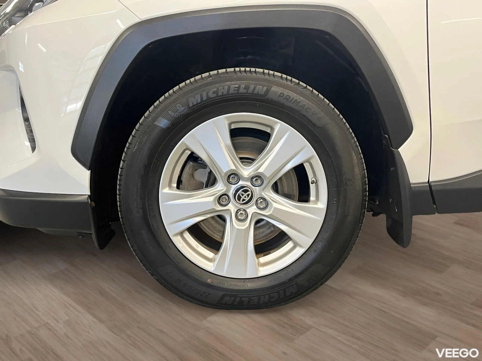 Toyota RAV4 Luxury 2.5 131kW
