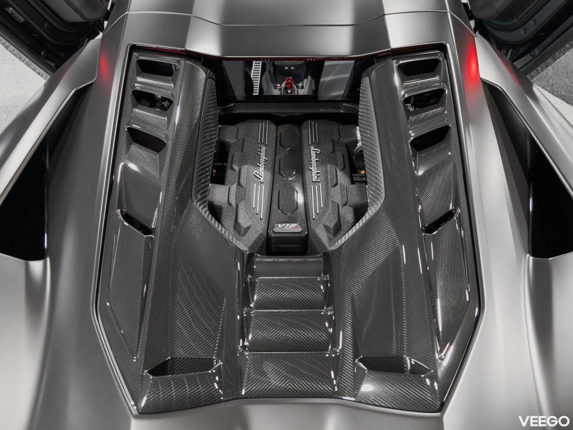 Lamborghini Revuelto 6.5 607kW