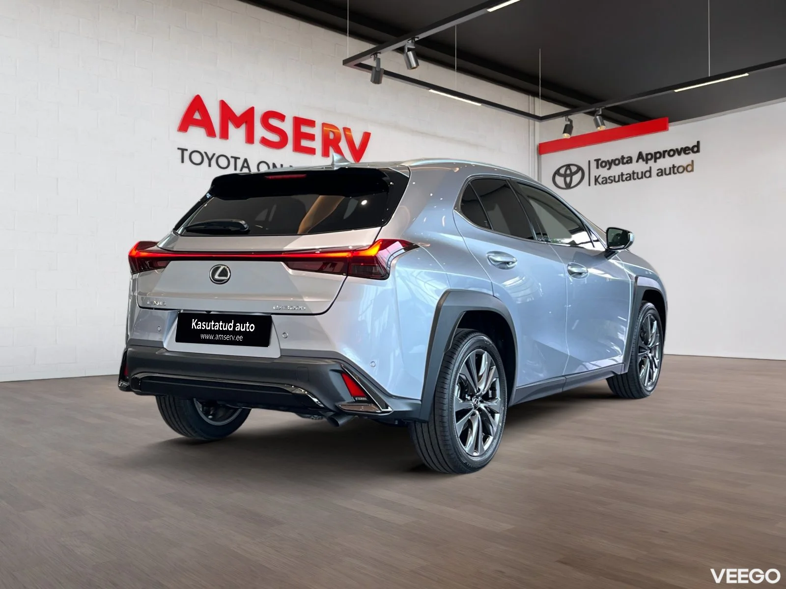 Lexus UX 300h F Sport Design 2 112kW