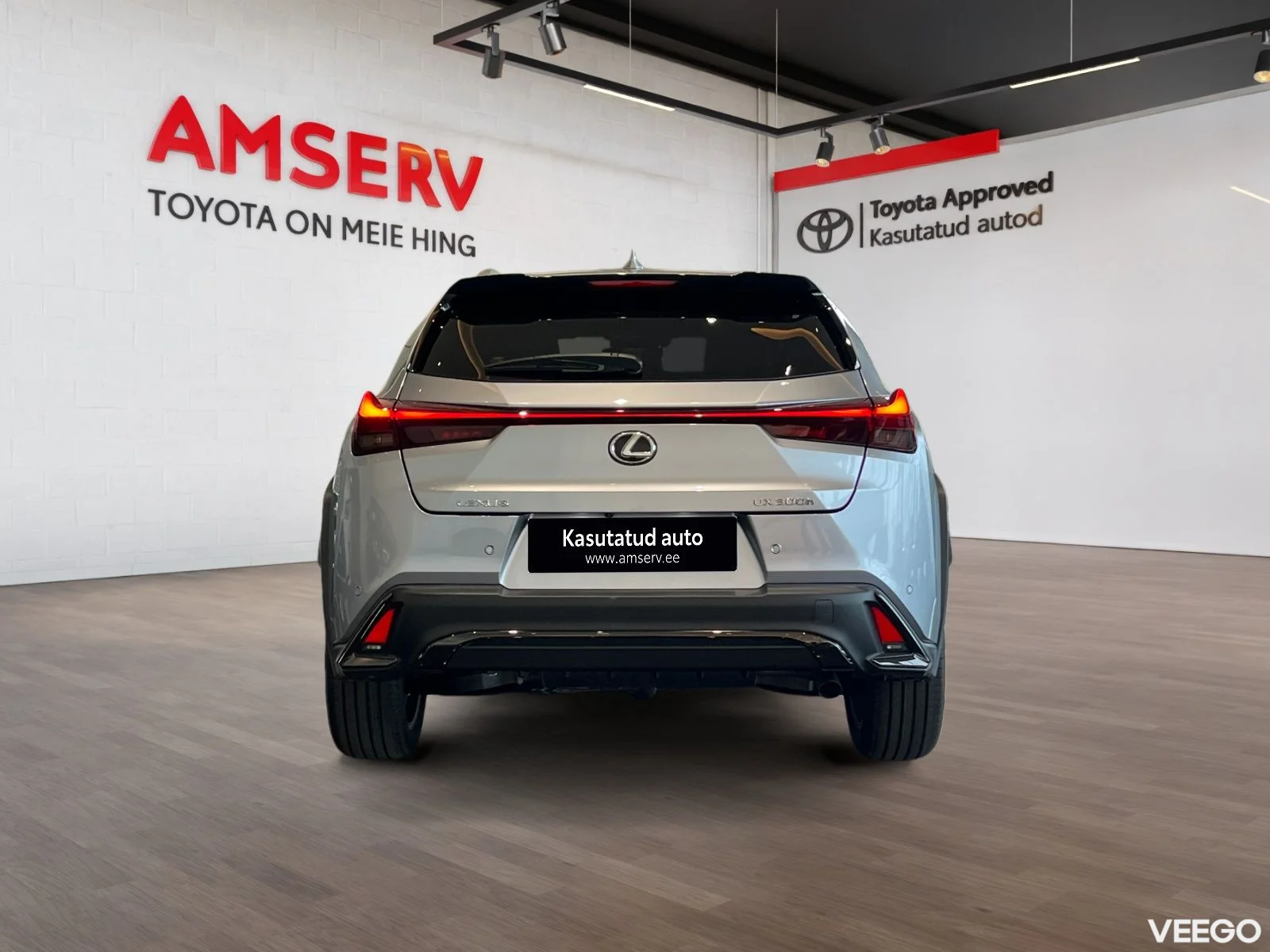 Lexus UX 300h F Sport Design 2 112kW