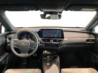 Lexus UX 300h F Sport Design 2 112kW thumbnail