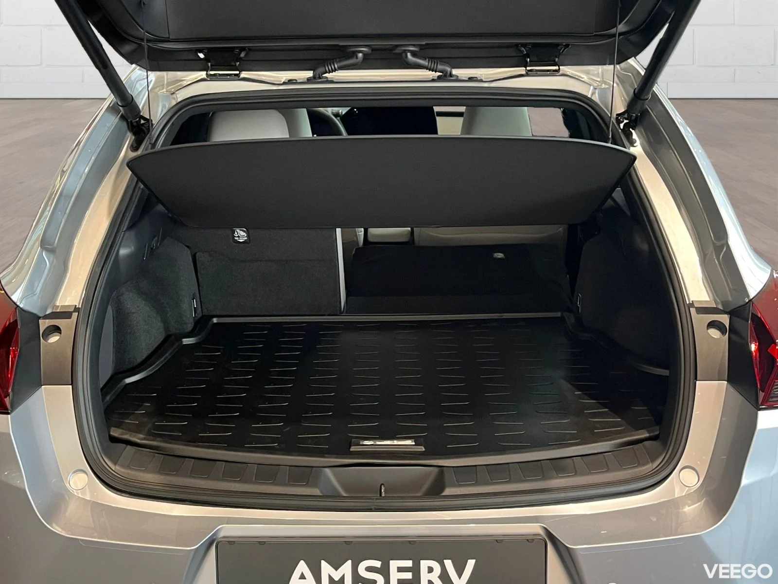 Lexus UX 300h F Sport Design 2 112kW