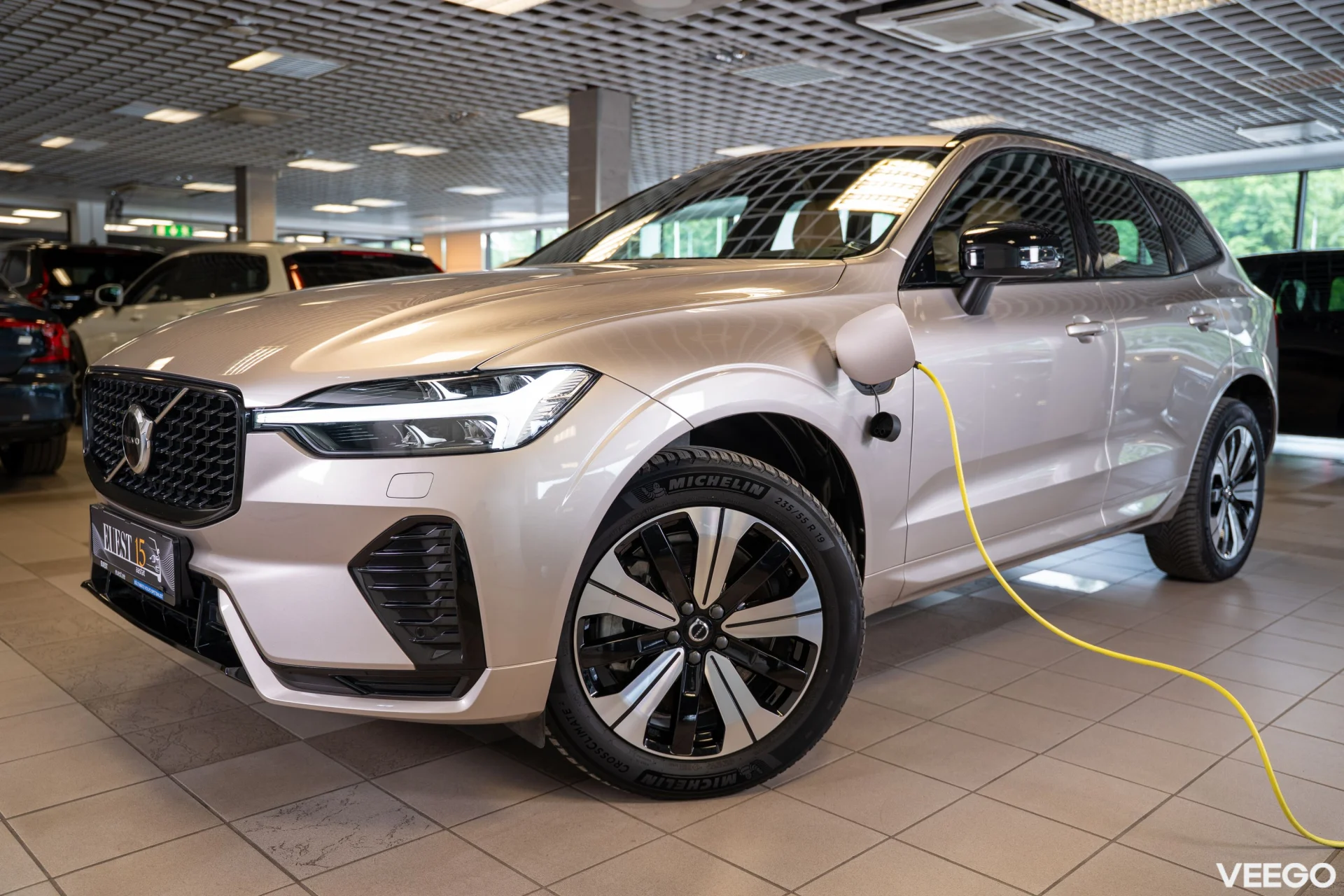 Volvo XC60 AWD LUXURY DARK PLUS INTELLI 2 293kW