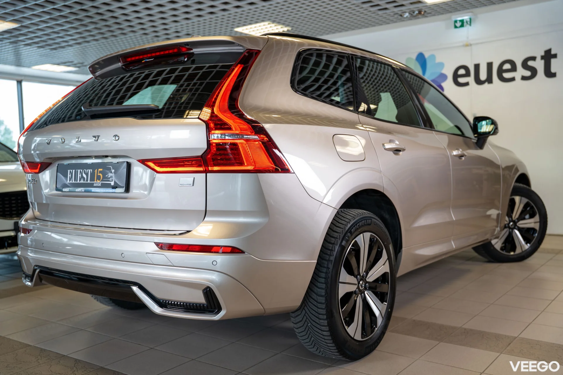 Volvo XC60 AWD LUXURY DARK PLUS INTELLI 2 293kW