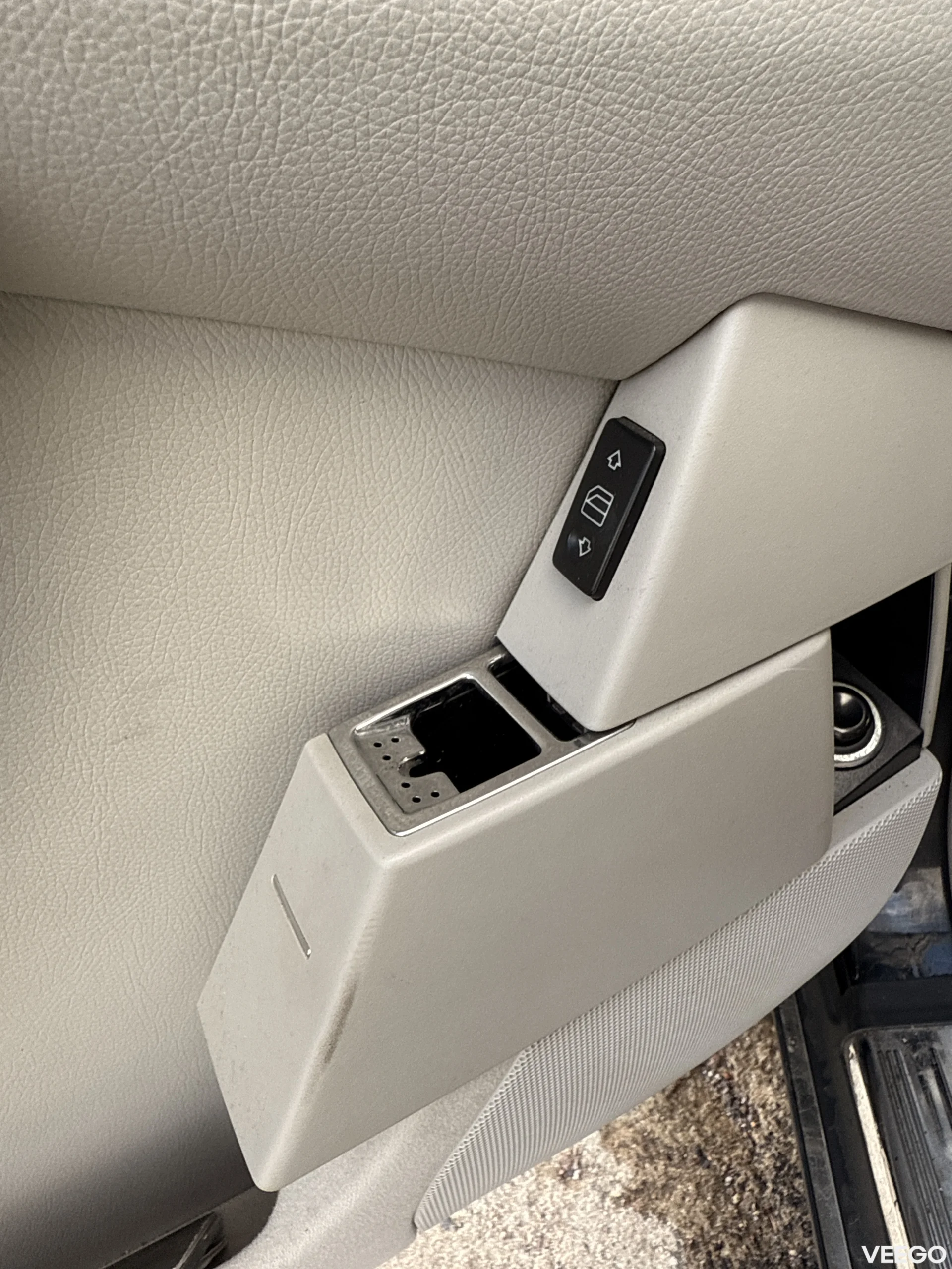 Mercedes-Benz S350 W220 3.7 180kW