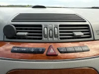 Mercedes-Benz S350 W220 3.7 180kW thumbnail