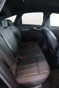 Audi Q4 e-tron 77kW thumbnail
