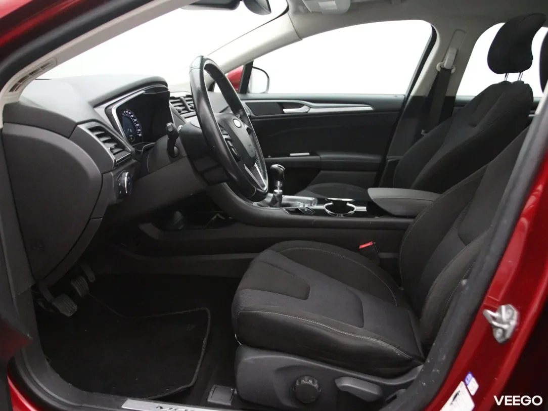 Ford Mondeo 1.5 118kW