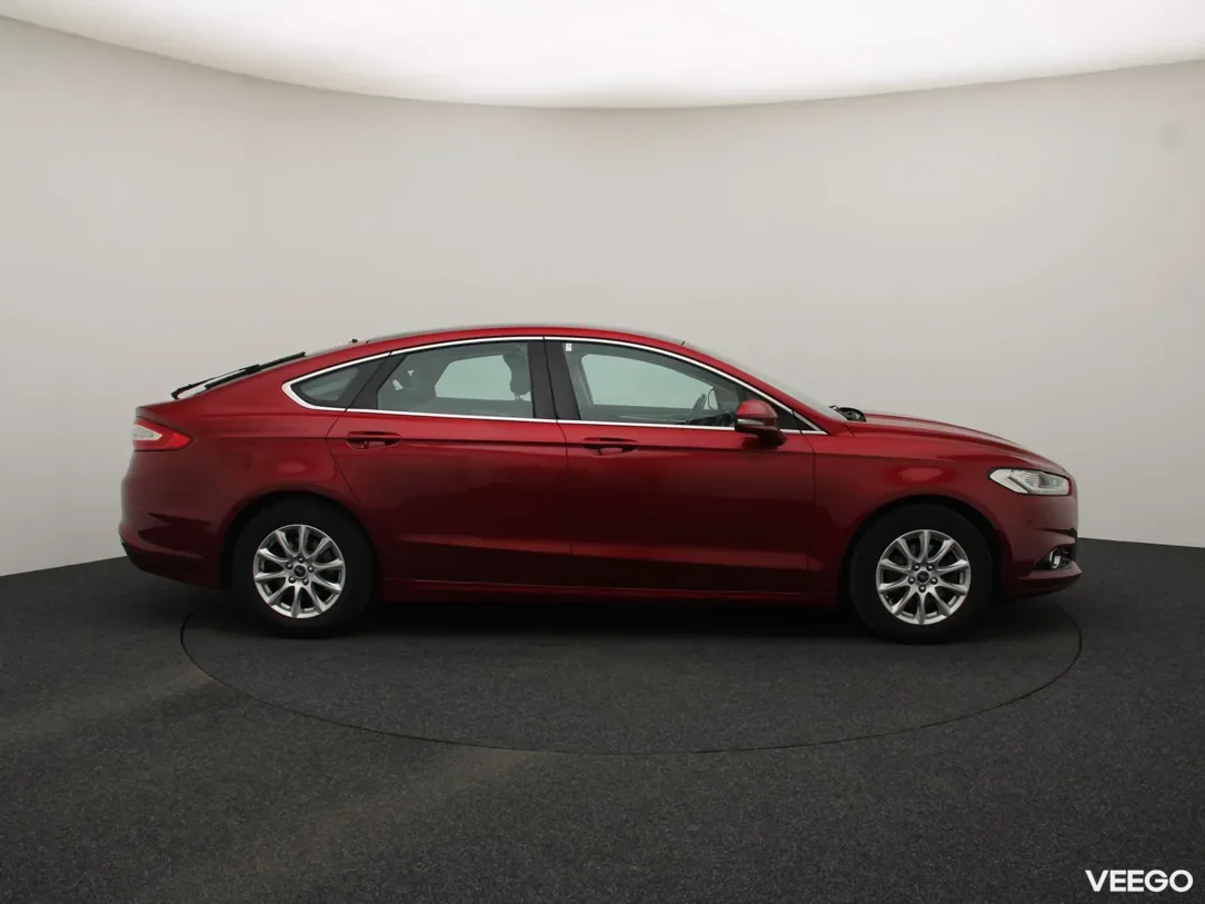 Ford Mondeo 1.5 118kW