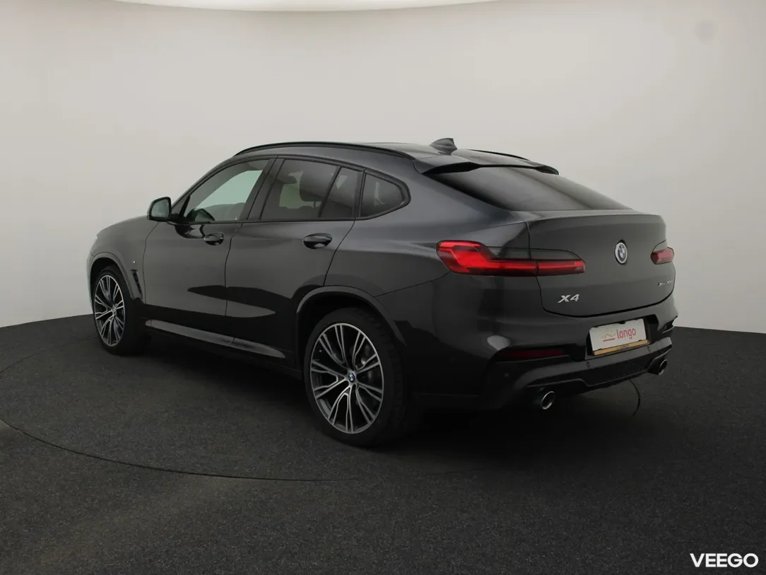 BMW X4 3 195kW