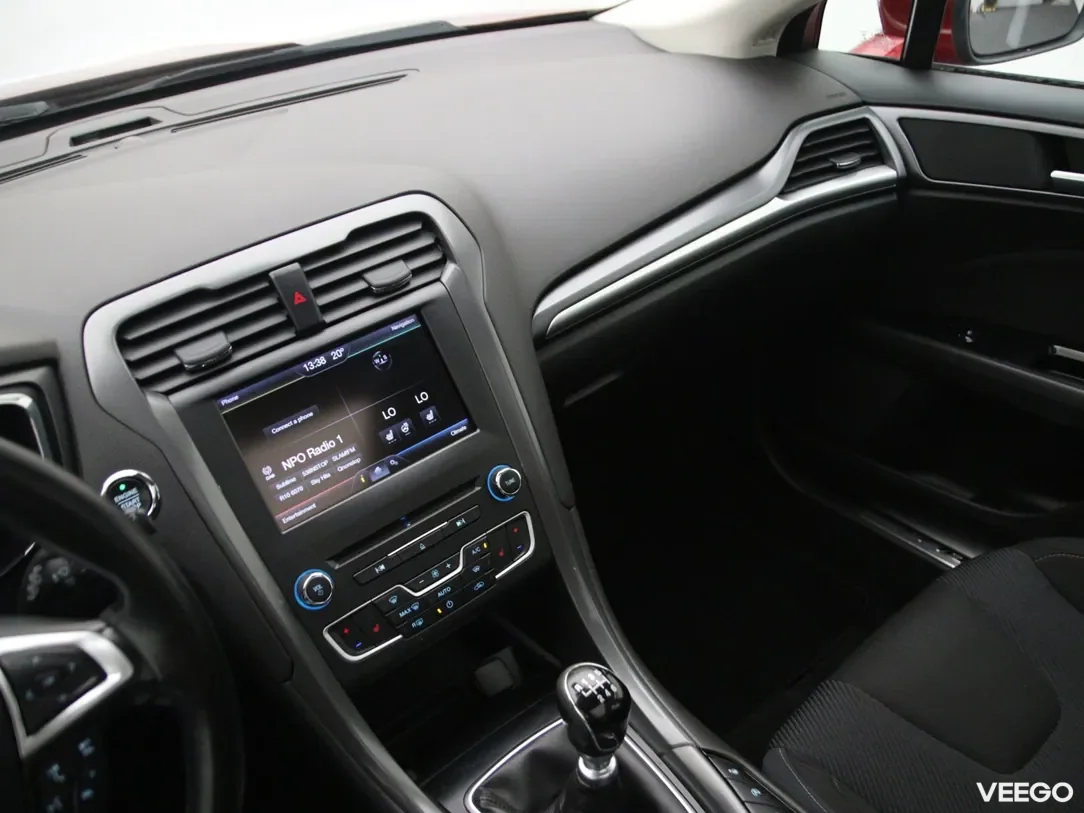 Ford Mondeo 1.5 118kW