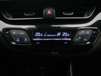 Toyota C-HR 1.8 90kW thumbnail