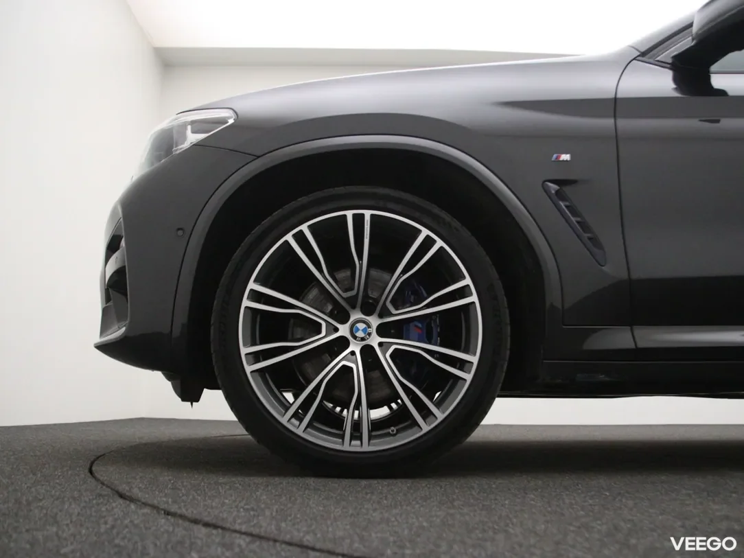 BMW X4 3 195kW