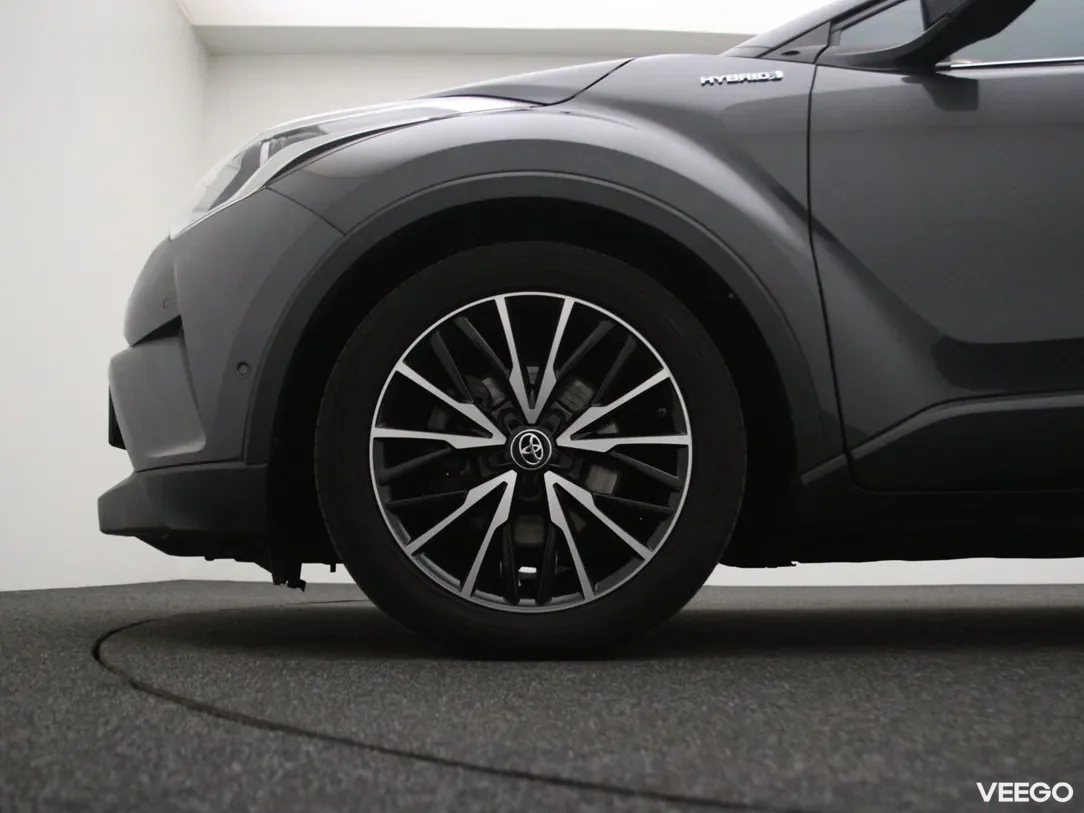 Toyota C-HR 1.8 90kW
