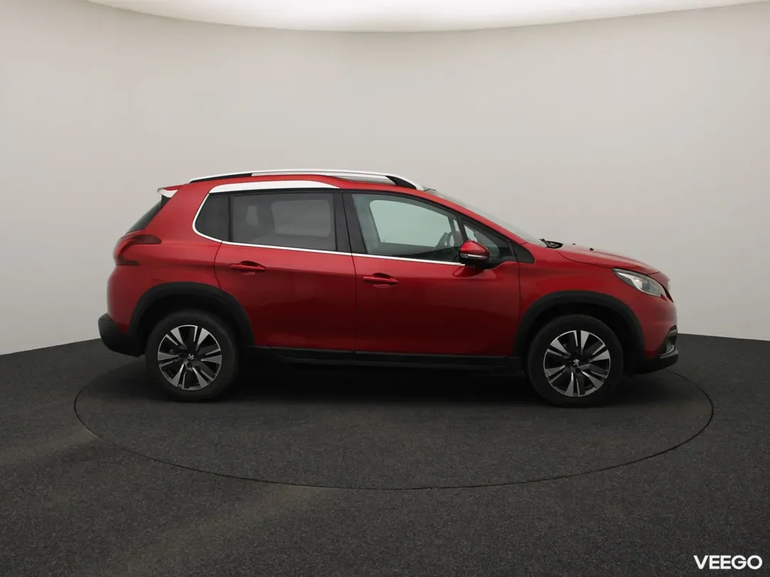 Peugeot 2008 1.2 81kW
