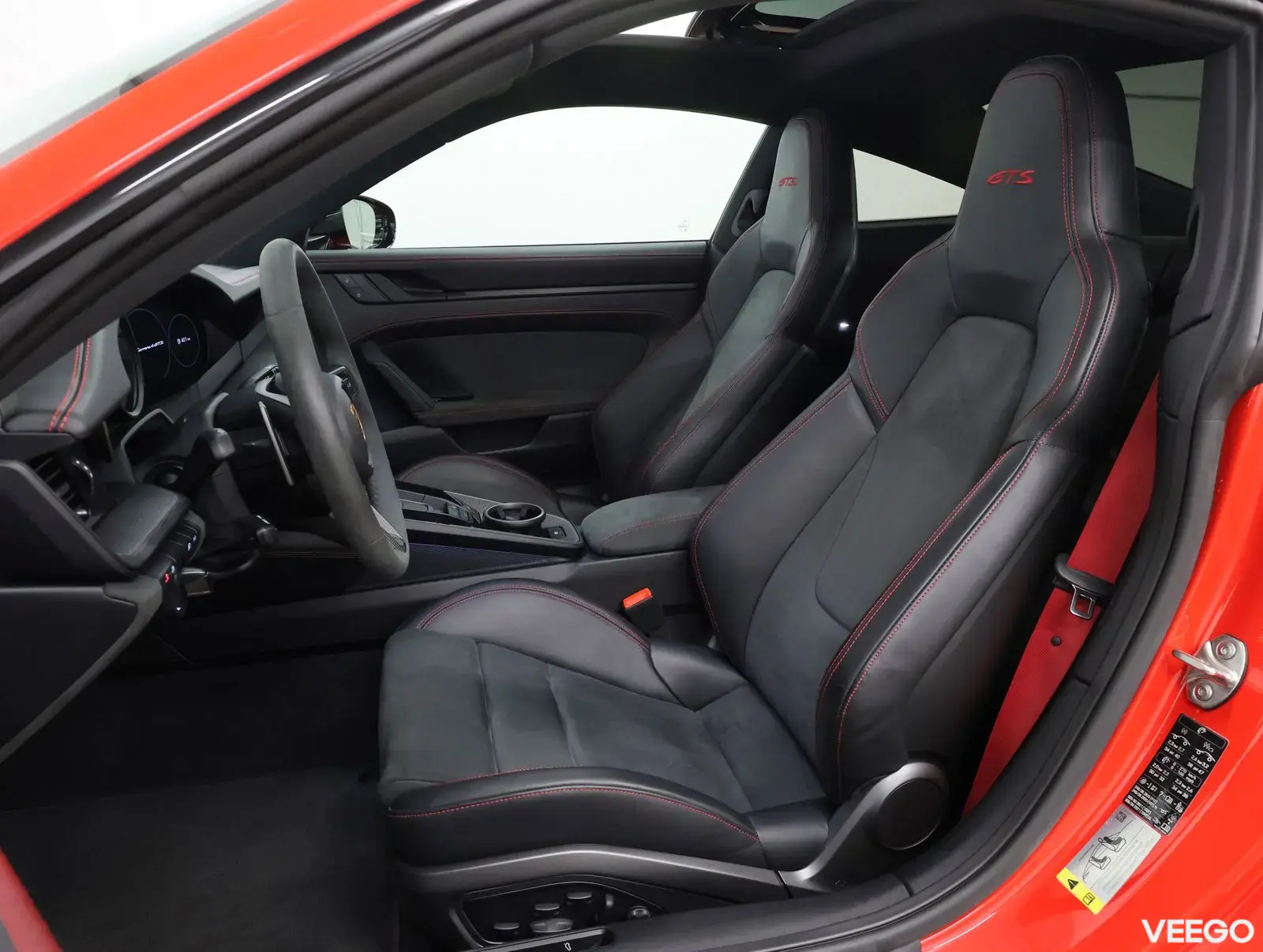 Porsche 911 CARRERA 4 GTS 353kW