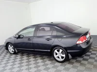 Honda Civic 1.8 104kW thumbnail