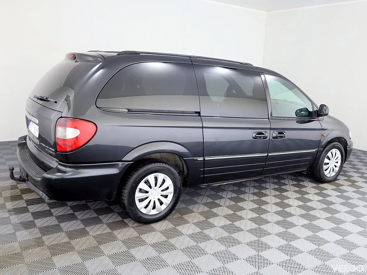 Chrysler Grand Voyager 2.8 110kW