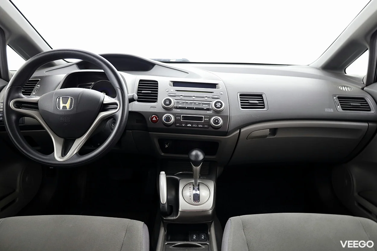 Honda Civic 1.8 104kW