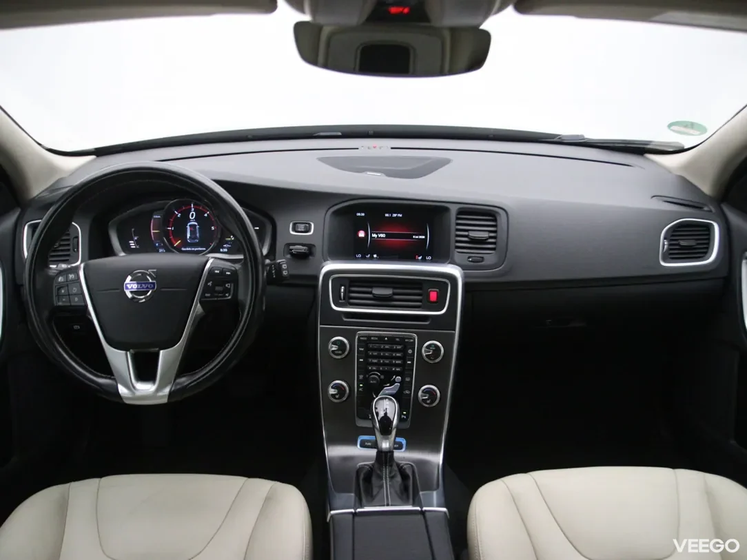 Volvo V60 2.4 208kW