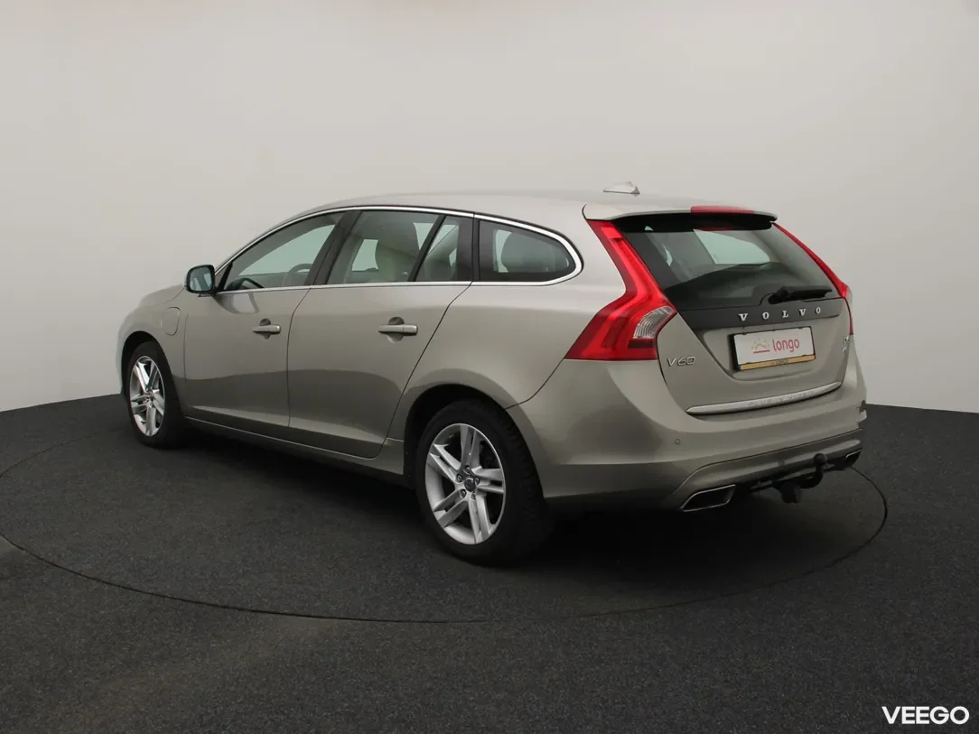 Volvo V60 2.4 208kW