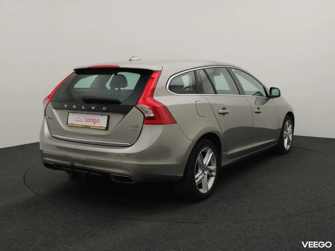 Volvo V60 2.4 208kW