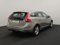 Volvo V60 2.4 208kW thumbnail