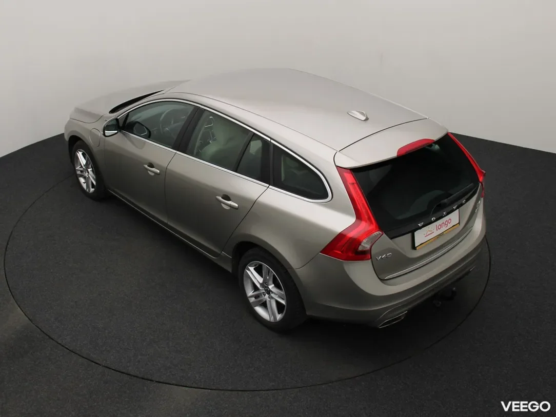 Volvo V60 2.4 208kW