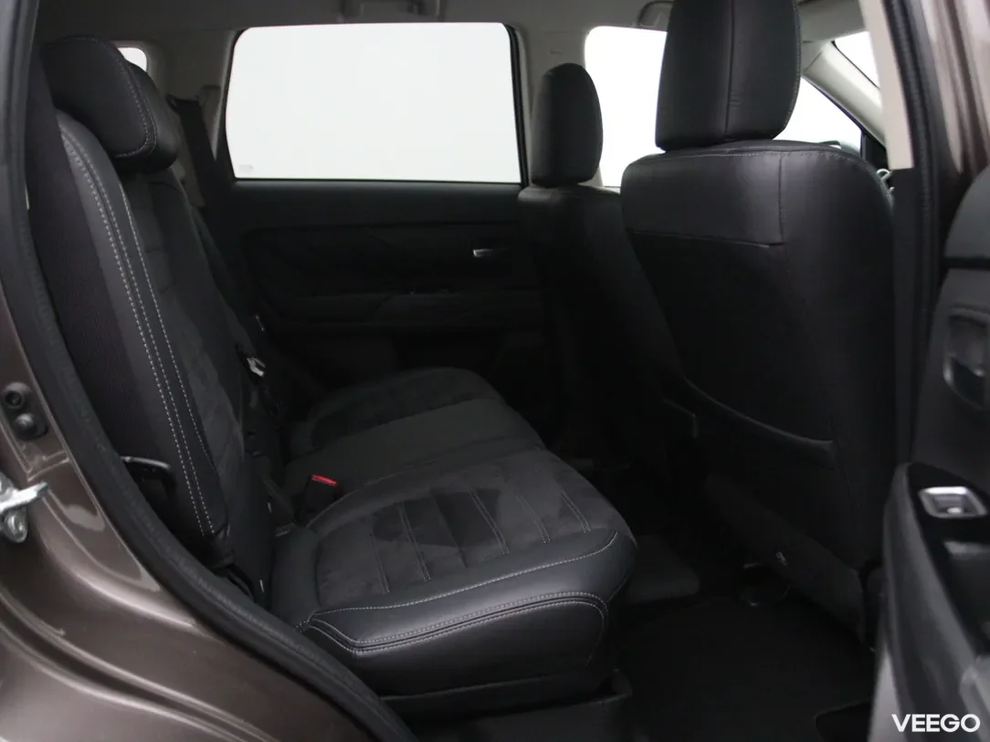 Mitsubishi Outlander 2 149kW