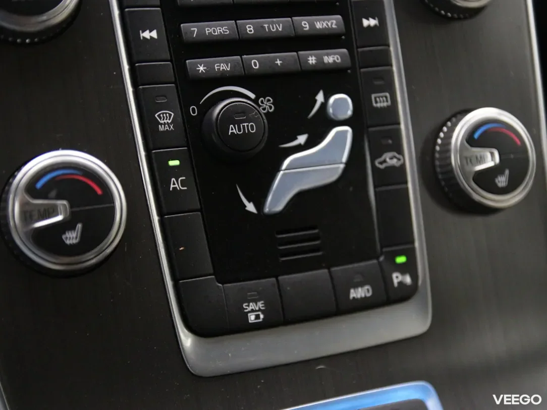 Volvo V60 2.4 208kW