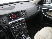 Volvo V60 2.4 208kW thumbnail